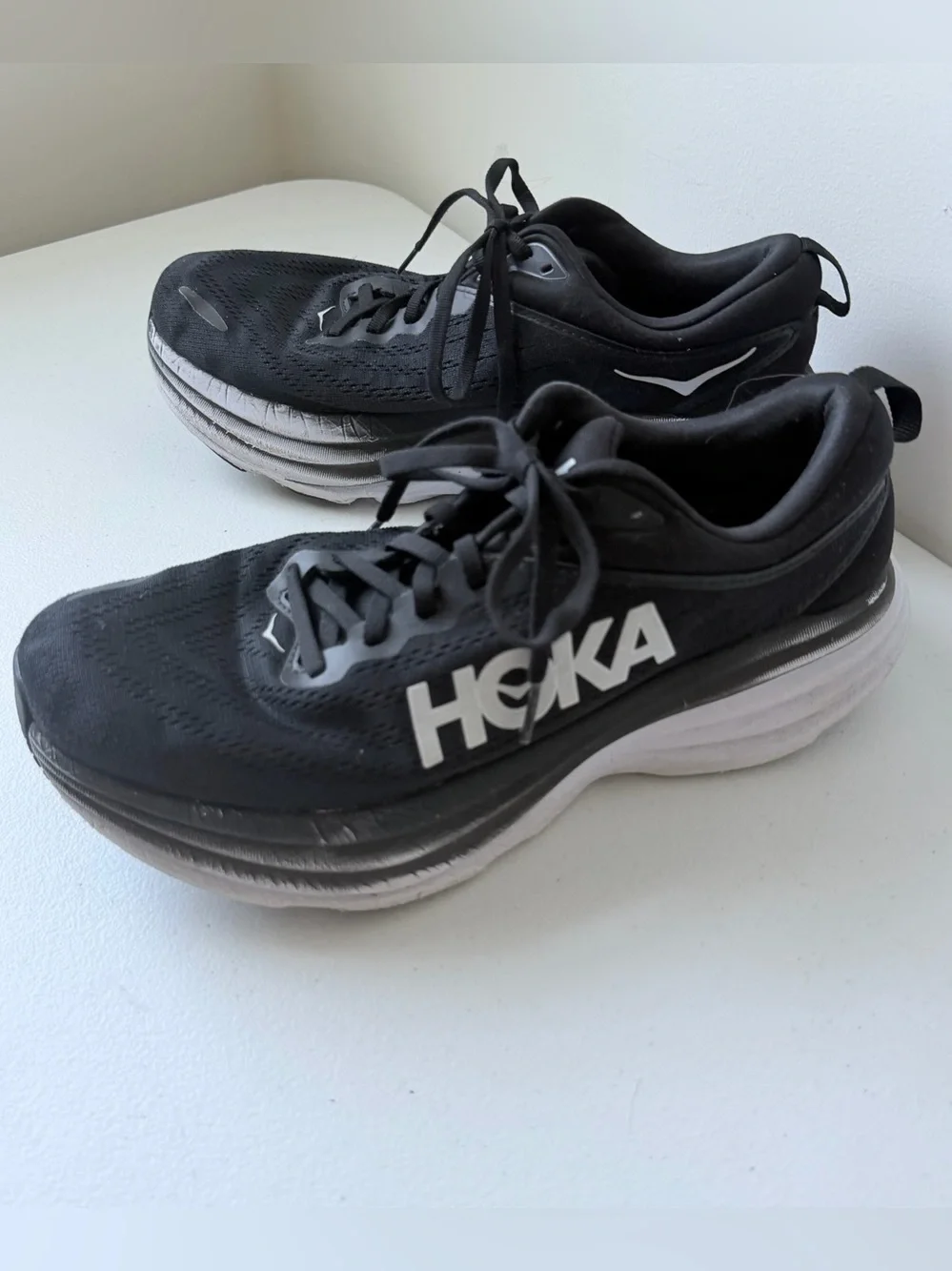 Hoka One One Bondi 8 Womens 10.5D Wide Black White Shoes 1127954 BWHT